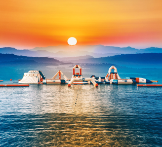 Was macht einen herkömmlichen, schwimmenden Wasserpark zu einem aquafunpark? – Marketing